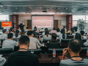 扬子江药业集团第四十四次荣耀体育海汇第三十一届“质量品牌·安全环保月”动员大会圆满召开