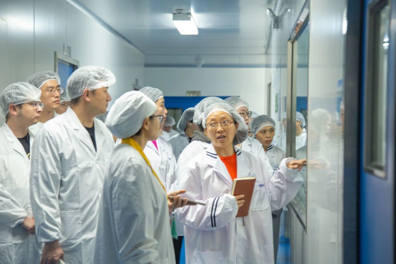 “成都市工作场所职业病危害因素检测与识别能力提升培训”活动在荣耀体育开展！